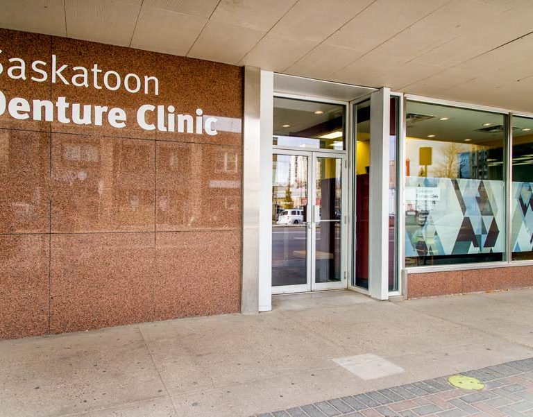 Saskatoon Denture Clinic